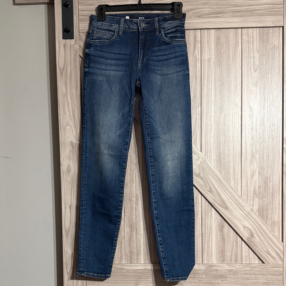 New Kut from the Kloth Dark Blue Straight Leg “Diana” Jeans